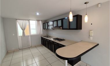 Se vende casa en fraccionamiento Puerta de Hierro en Pachuca, Hidalgo.