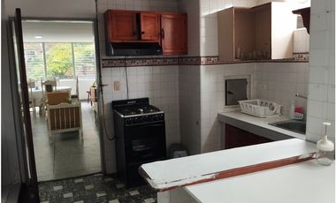 Habitación 202 dos personas, por dias, Cali Barrio San Fernando