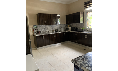 Se VENDE / ALQUILA casa en PH Rainforest Villas