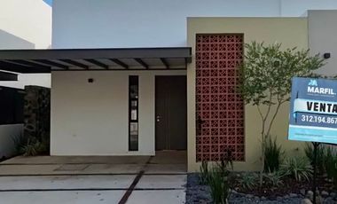 Casa 1 Planta 3 Recámaras Zona Norte Residencial Colima ZENTRALIA Coto