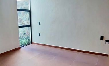 Casa 1 Planta 3 Recámaras Zona Norte Residencial Colima ZENTRALIA Coto
