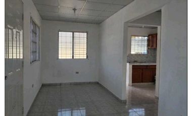 VENTA DE CASA EN SANTIAGO BARRIADA FRENTE A LA UTP