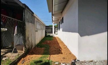 VENTA DE CASA EN SANTIAGO BARRIADA FRENTE A LA UTP