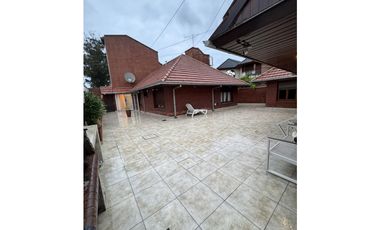 VENTA CHALET 5 DORMITORIOS CON PH ACCESSO INDEPENDIENTE S/ AV EDISION