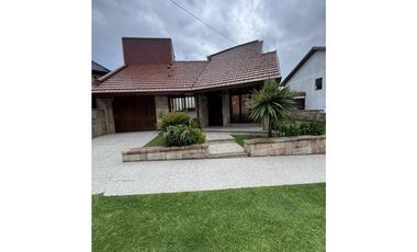 VENTA CHALET 5 DORMITORIOS CON PH ACCESSO INDEPENDIENTE S/ AV EDISION