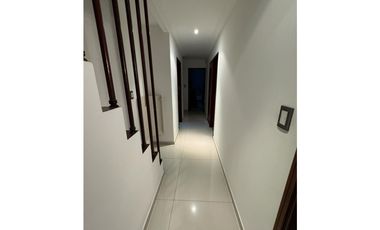 VENTA CHALET 5 DORMITORIOS CON PH ACCESSO INDEPENDIENTE S/ AV EDISION