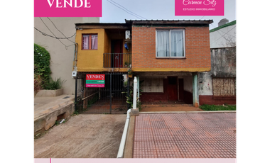Terreno con casa a demoler y un monoambiente a nuevo.
