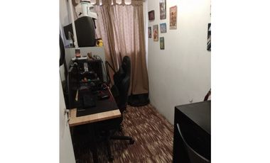 CASA Y 2 DEPTOS EN SOLDADO MORENO