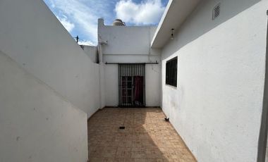 Casa para 2 Familias en venta en Isidro Casanova