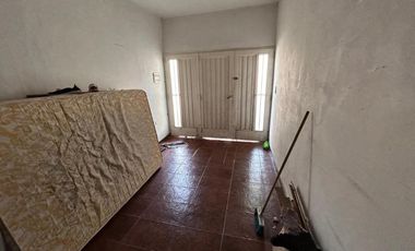 Casa para 2 Familias en venta en Isidro Casanova