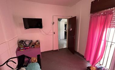 Casa para 2 Familias en venta en Isidro Casanova