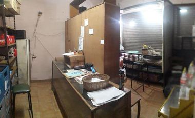 BELGRANO 3125 - 2 CASAS 3 AMB + LOCAL - LOTE 210 MTS - CASEROS - VENDE