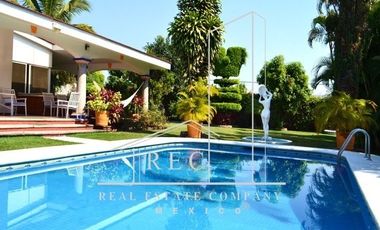 Casa en venta en Temixco - Hasta 30 personas cómodas