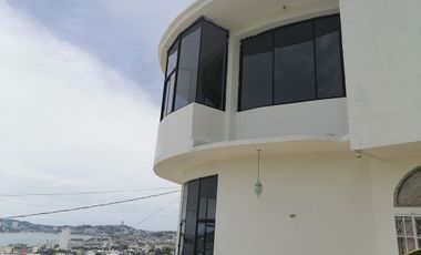 CASA  EN VENTA CON VISTA AL MAR EN ACAPULCO