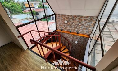 Casa en Venta en Sector Colegio Grange, entre Loreley y Reina Victoria