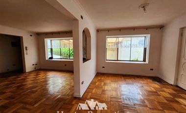 Casa en Venta en Sector Colegio Grange, entre Loreley y Reina Victoria