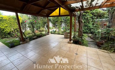 Casa en Venta en Sector Colegio Grange, entre Loreley y Reina Victoria
