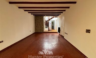 Casa en Venta en Sector Colegio Grange, entre Loreley y Reina Victoria