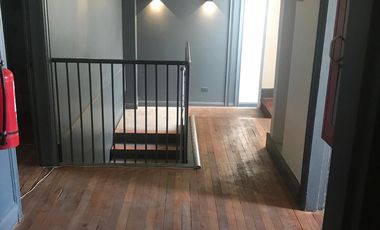 Hotel de 34 habitaciones con baño privado en Santiago Centro