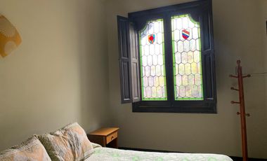 Hotel de 34 habitaciones con baño privado en Santiago Centro