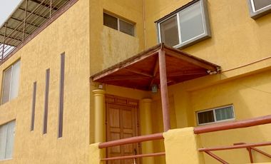 Venta amplia casa de veraneo Balneario Hornitos