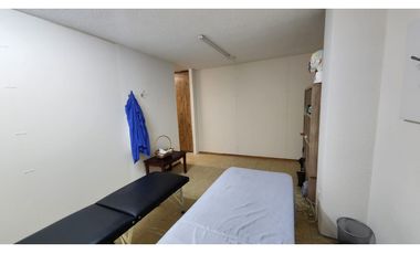 Oficina En Venta Con Coworking  Ideal Clinicas, Escuela Plaza Dorada