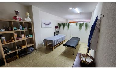 Oficina En Venta Con Coworking  Ideal Clinicas, Escuela Plaza Dorada