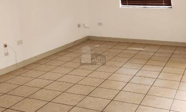 Casa sola en renta en Lomas de Monte Carlo, Chihuahua, Chihuahua