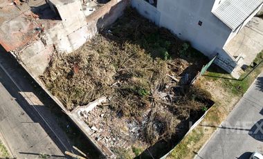 Terreno Lote para desarrollo UR1 en  Pilar Centro zona plaza y estación