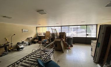 CASA EN VENTA PARA REMODELAR EN LOMAS DE TECAMACHALCO