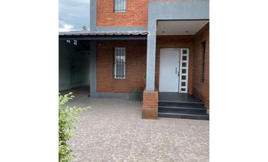 CASA 5 AMBIENTES EN VENTA  a estrenar