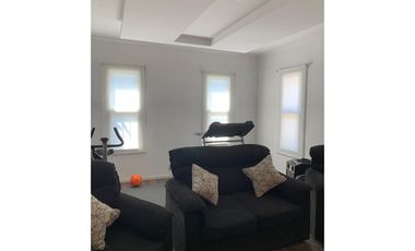 CASA 5 AMBIENTES EN VENTA  a estrenar