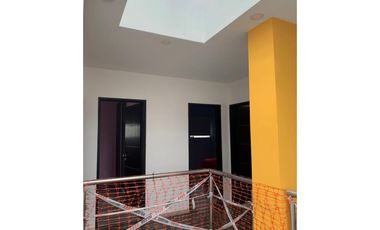 CASA 5 AMBIENTES EN VENTA  a estrenar