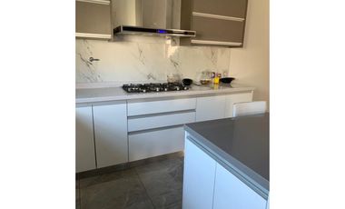 CASA 5 AMBIENTES EN VENTA  a estrenar