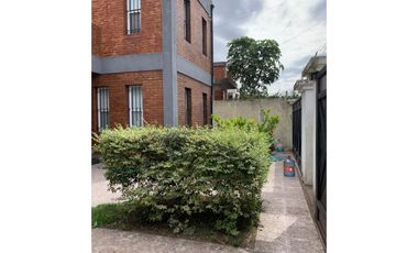 CASA 5 AMBIENTES EN VENTA  a estrenar