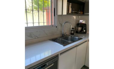 CASA 5 AMBIENTES EN VENTA  a estrenar