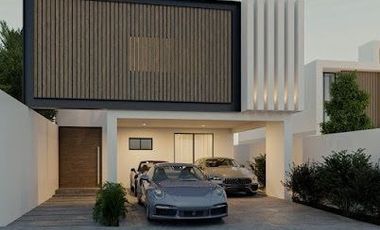 CASA DE 5 RECÁMARAS CON RECÁMARA EN PLANTA BAJA, DENTRO DE COTO NORTE DE MÉRIDA,