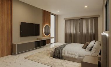 CASA DE 5 RECÁMARAS CON RECÁMARA EN PLANTA BAJA, DENTRO DE COTO NORTE DE MÉRIDA,