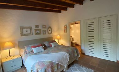 Venta de Casa en Condominio - Valle de Bravo