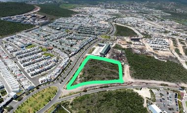 VENTA LOCALES PLAZA COMERCIAL XENICA ZIBATA QUERETARO