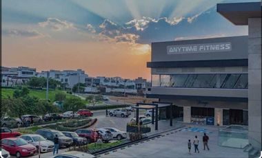 VENTA LOCALES PLAZA COMERCIAL XENICA ZIBATA QUERETARO