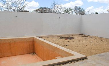 CASA EN PREVENTA EN PRIVADA ARBELIA, CONKAL MERIDA.