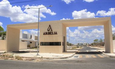 CASA EN PREVENTA EN PRIVADA ARBELIA, CONKAL MERIDA.