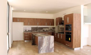 CASA EN PREVENTA EN PRIVADA ARBELIA, CONKAL MERIDA.