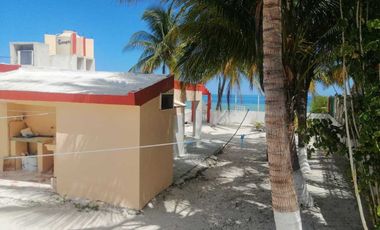 CASA EN VENTA CON GRAN TERRENO FRENTE AL MAR DE SAN CRISANTO