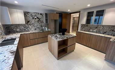 VENTA APARTAMENTO SANTA MARIA PH PINNACLE