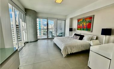 PH YACHT CLUB, AVENIDA BALBOA