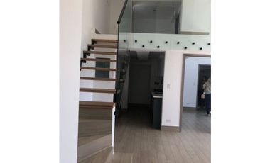 Se alquila apartamento tipo Loft | Via Porras, San francisco