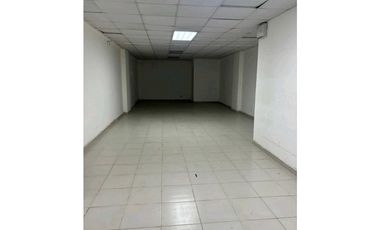 ALQUILER DE LOCAL EN PLAZA COMERCIAL DEL DORADO