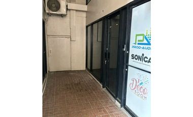 ALQUILER DE LOCAL EN PLAZA COMERCIAL DEL DORADO